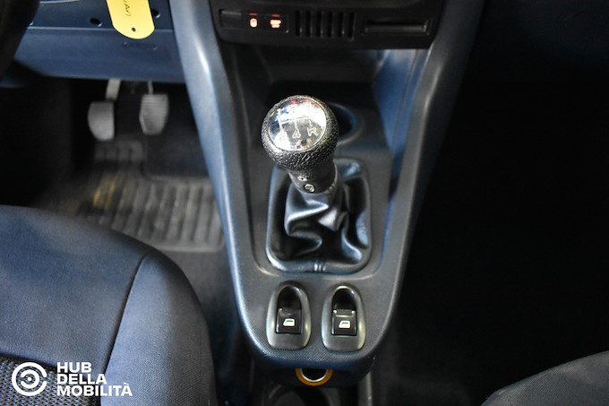 PEUGEOT 1.4 HDi Happy